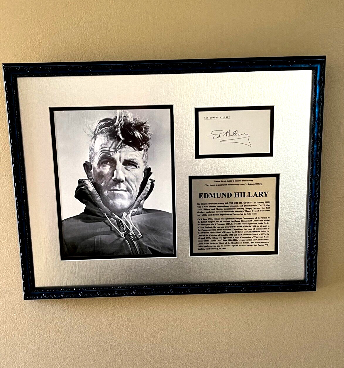 SIR EDMUND HILLARY Autograph Vintage 1963 Signed Card Museum Framed Display PSA