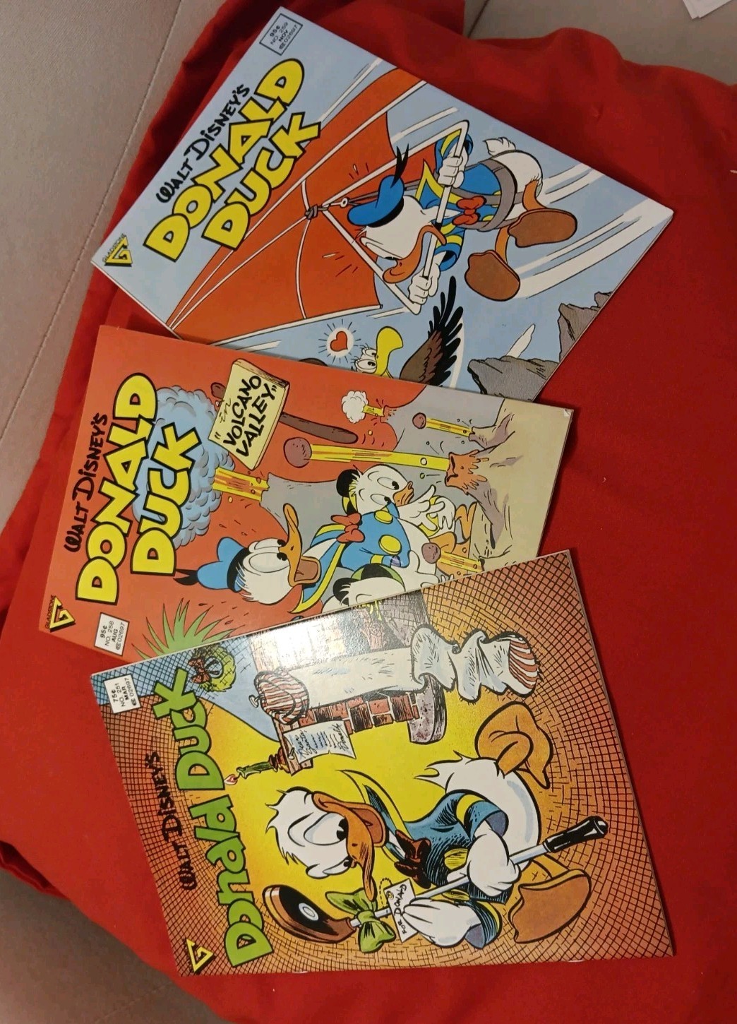 THREE  GLADSTONE WALT DISNEY DONALD DUCK #251 #256 #259 VERY VERY HIGH GRADE