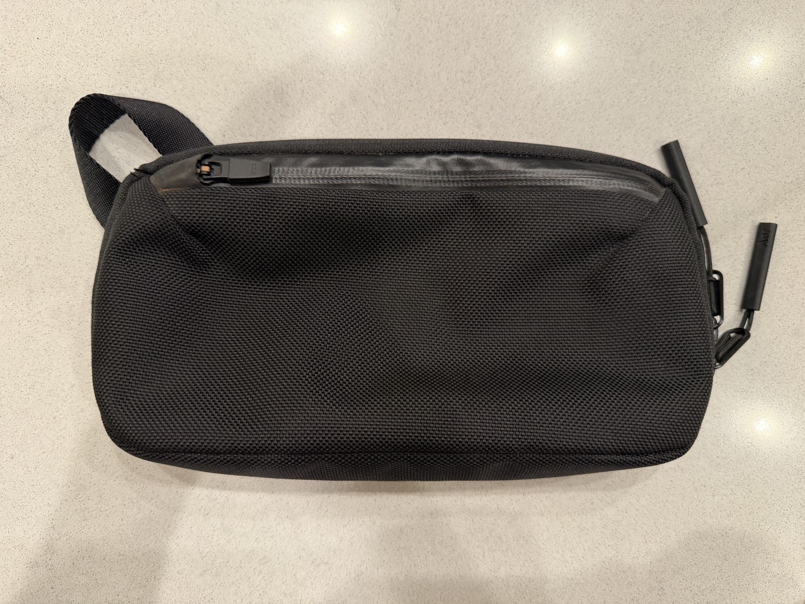 Aer Slim Pouch – Black Cordura® Ballistic Nylon (Model AER21028)