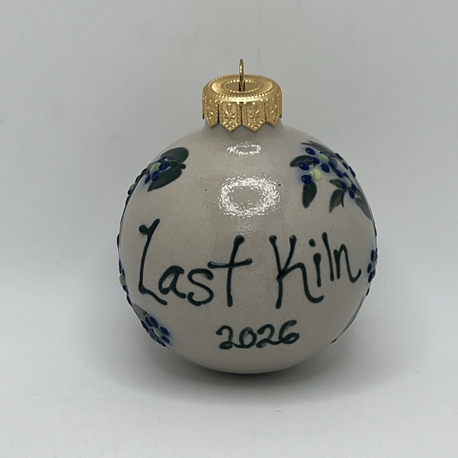 HTF SALMON FALLS LAST KILN 2026 BLUE FLOWERS CHRISTMAS BALL ORNAMENT HANA -NEW-