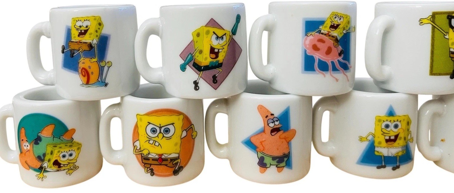 VTG SPONGEBOB SQUAREPANTS MINI MUGS PLASTIC CAPSULES GUMBALL MACHINE SET OF 13