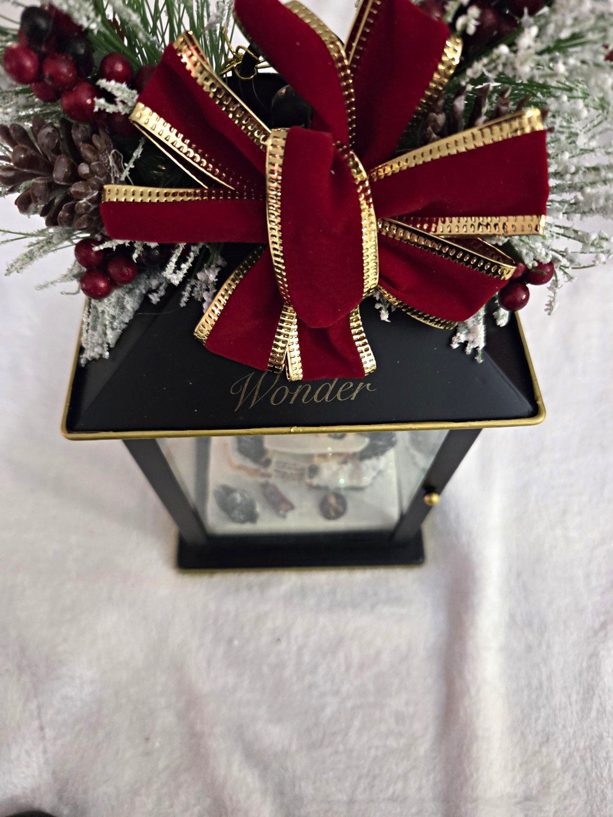 Bradford Exchange Thomas Kinkade Light Up Christmas Lantern Always in Bloom Bradford Exchange Thomas Kinkade Light Up Christmas Lantern Always in Bloom