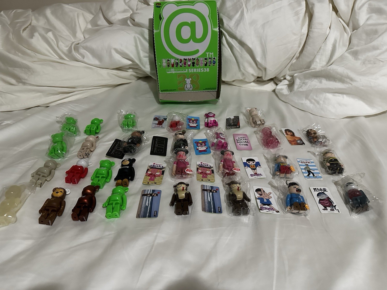 BE@RBRICK Series 38 Figure Lot (including secrets)