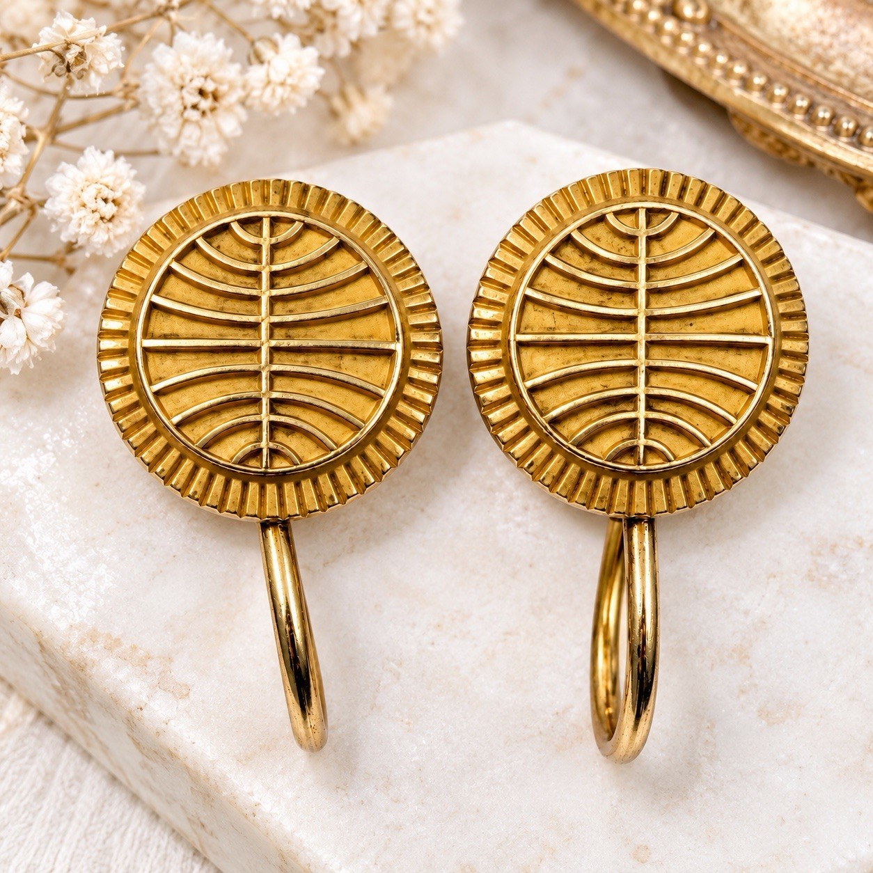 Vintage Pan Am 10K Gold Stewardess Earrings LGB Balfour 12K GF Screw Back Posts