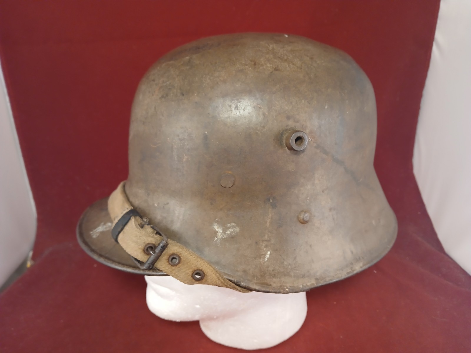 WWI Austro-hungarian M17 Helmet Original Paint Chinstrap Line Band Size 66 