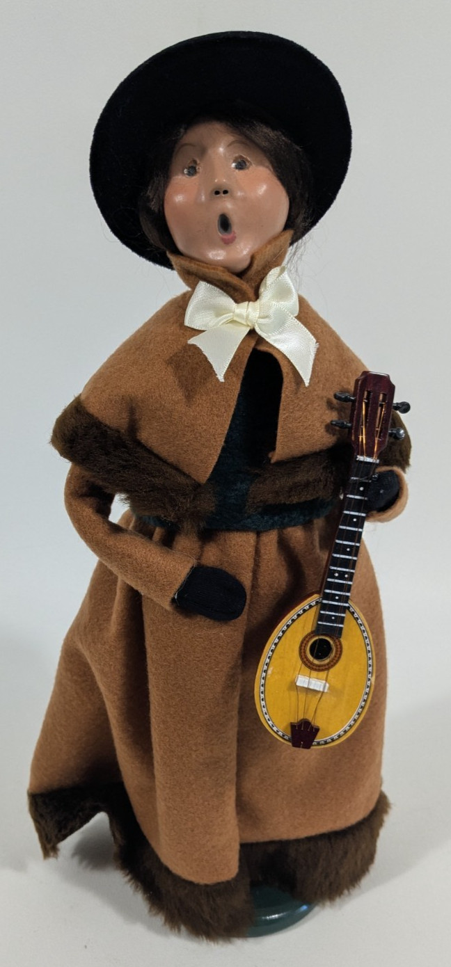 Byers' Choice Caroler Woman with Mandolin 4253W 2025 Chalfont PA Singing Songs