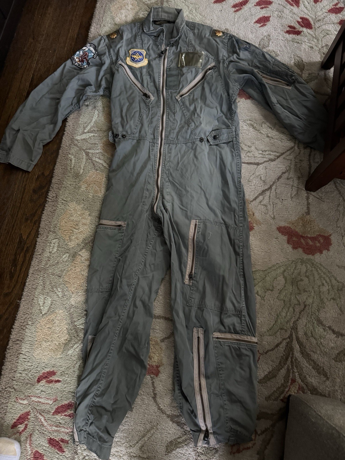 1963 Vietnam War Era U.S. Air Force USAF Suit Flying Man’s Very Light K-2B Pilot 1963 Vietnam War Era U.S. Air Force USAF Suit Flying Man’s Very Light K-2B Pilot
