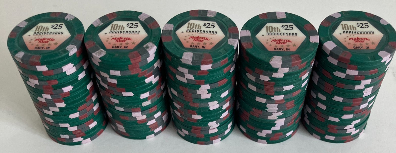 (100) $25 MAJESTIC STAR PAULSON CASINO CHIPS