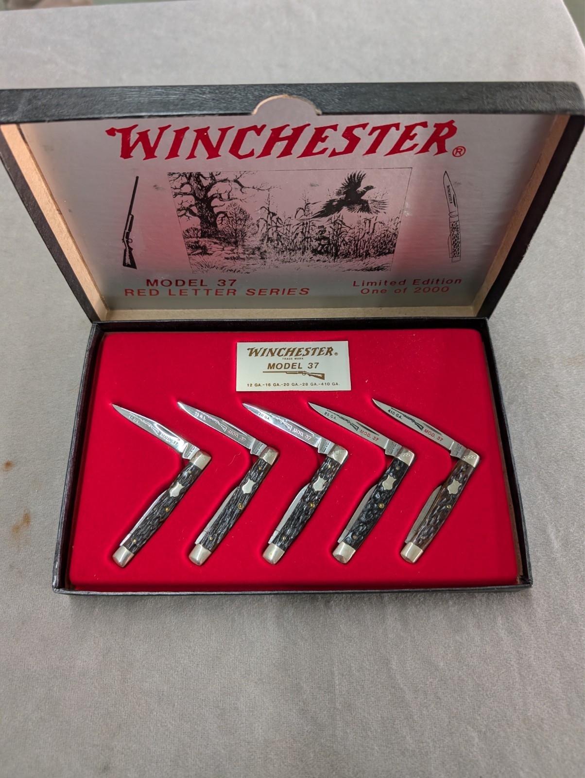 Winchester 37 Red Letter 5 Knife Set Limited Edition 0555 Of 2000 USA  MADE