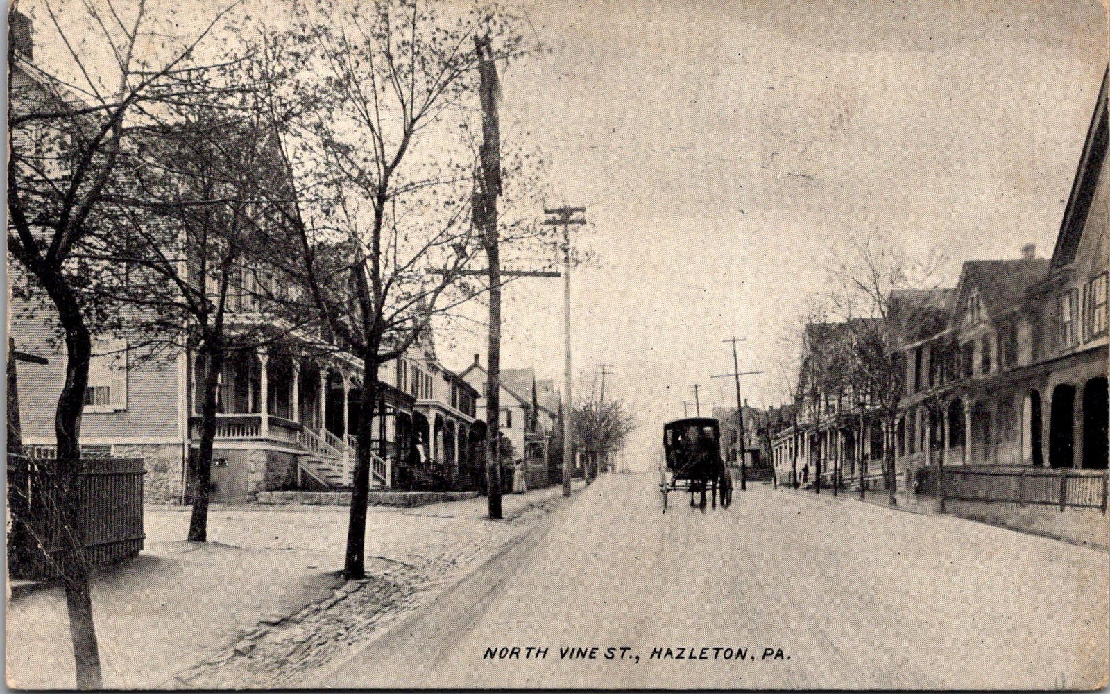 North Vine Street Hazleton PA Vintage Postcard 5P20-7