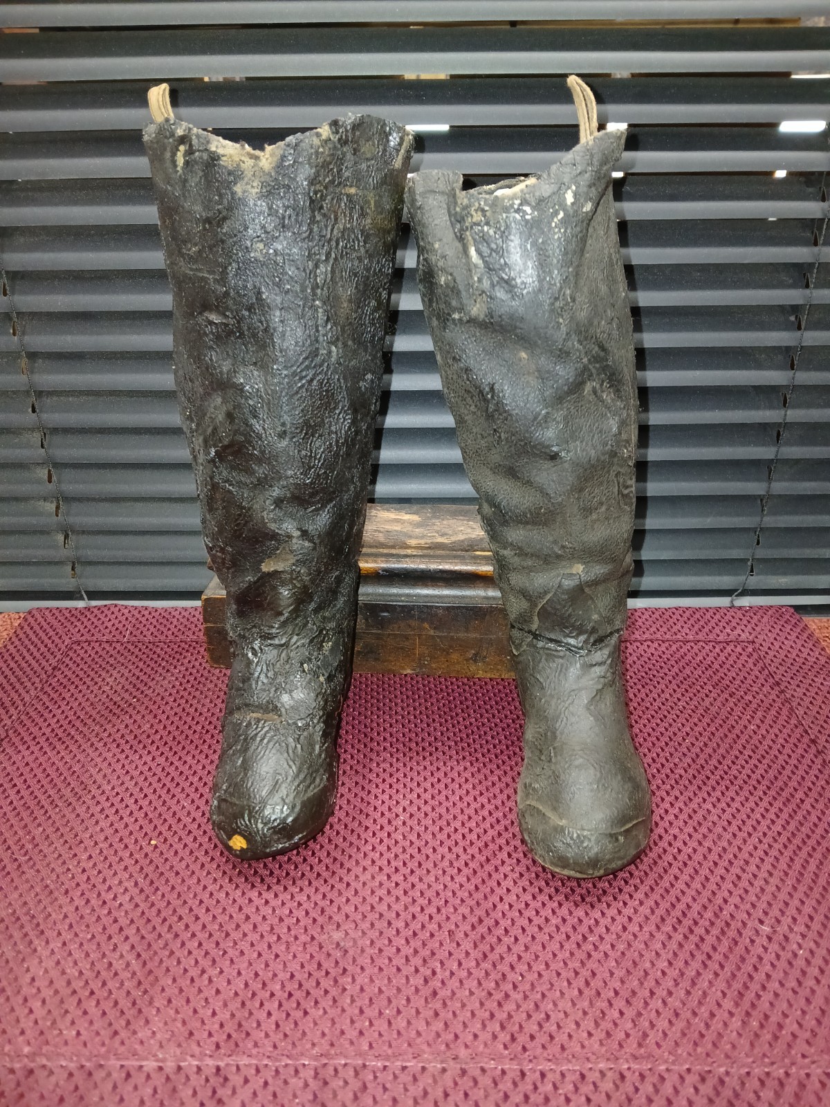 C.1880s Childs Western STYLE boots