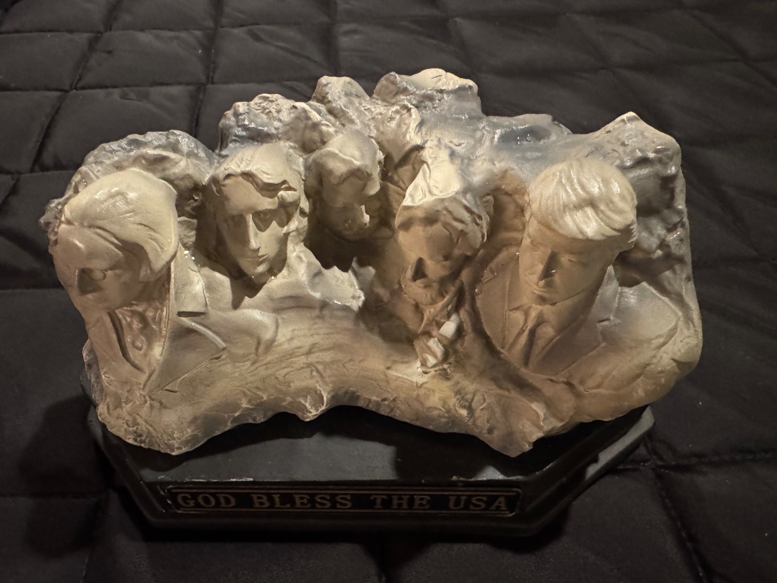 New Set of 25 In Box Mount Rushmore Trump Statue God Bless the USA