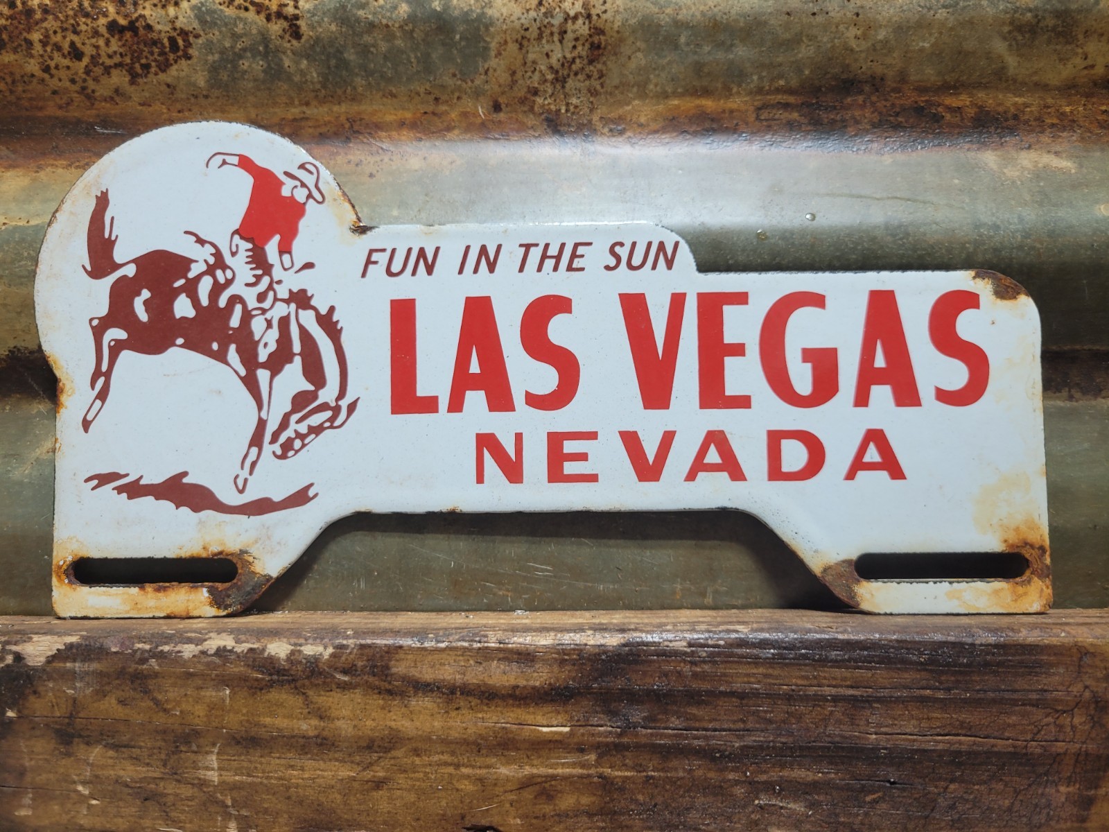 VINTAGE LAS VEGAS PORCELAIN SIGN RODEO NEVADA CASINO AUTOMOBILE PLATE TAG TOPPER