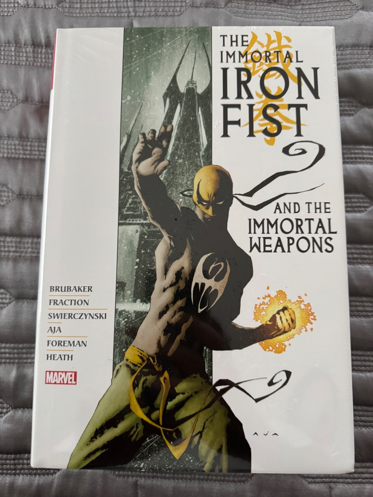 Immortal Iron Fist: Immortal Weapons Brubaker Fraction Aja OOP New & Sealed Immortal Iron Fist: Immortal Weapons Brubaker Fraction Aja OOP New & Sealed