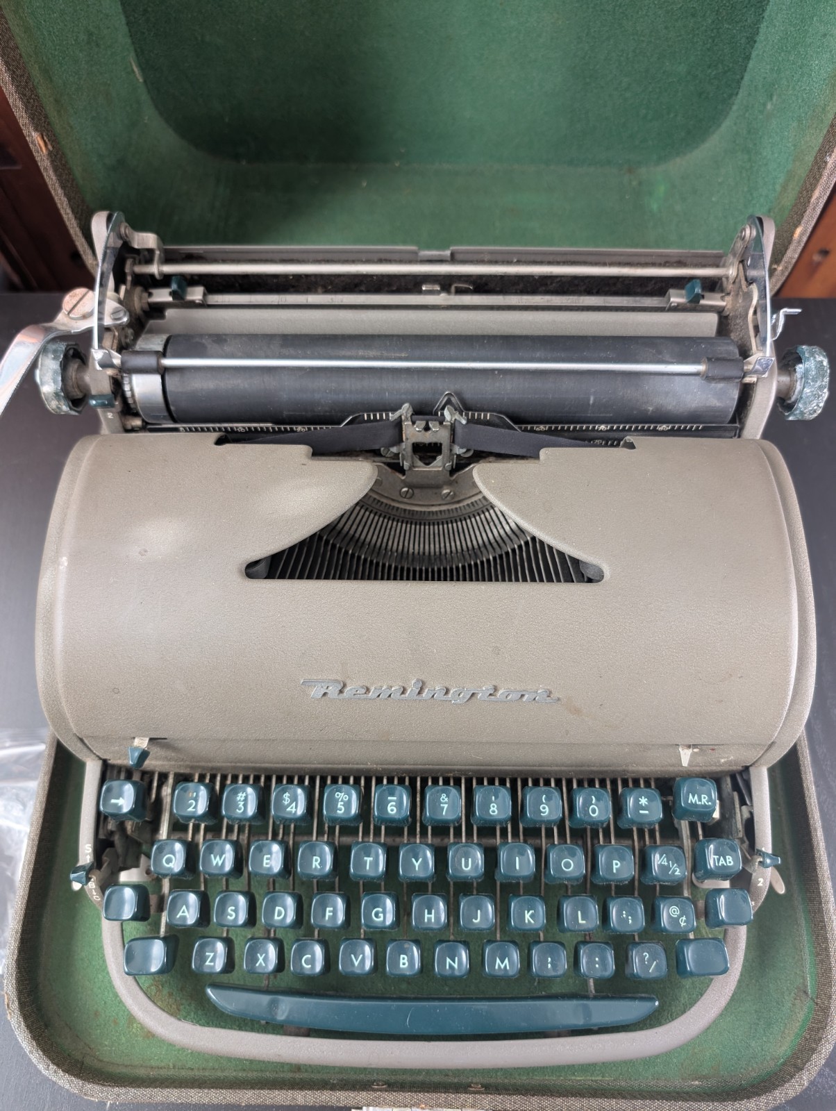 1951  \