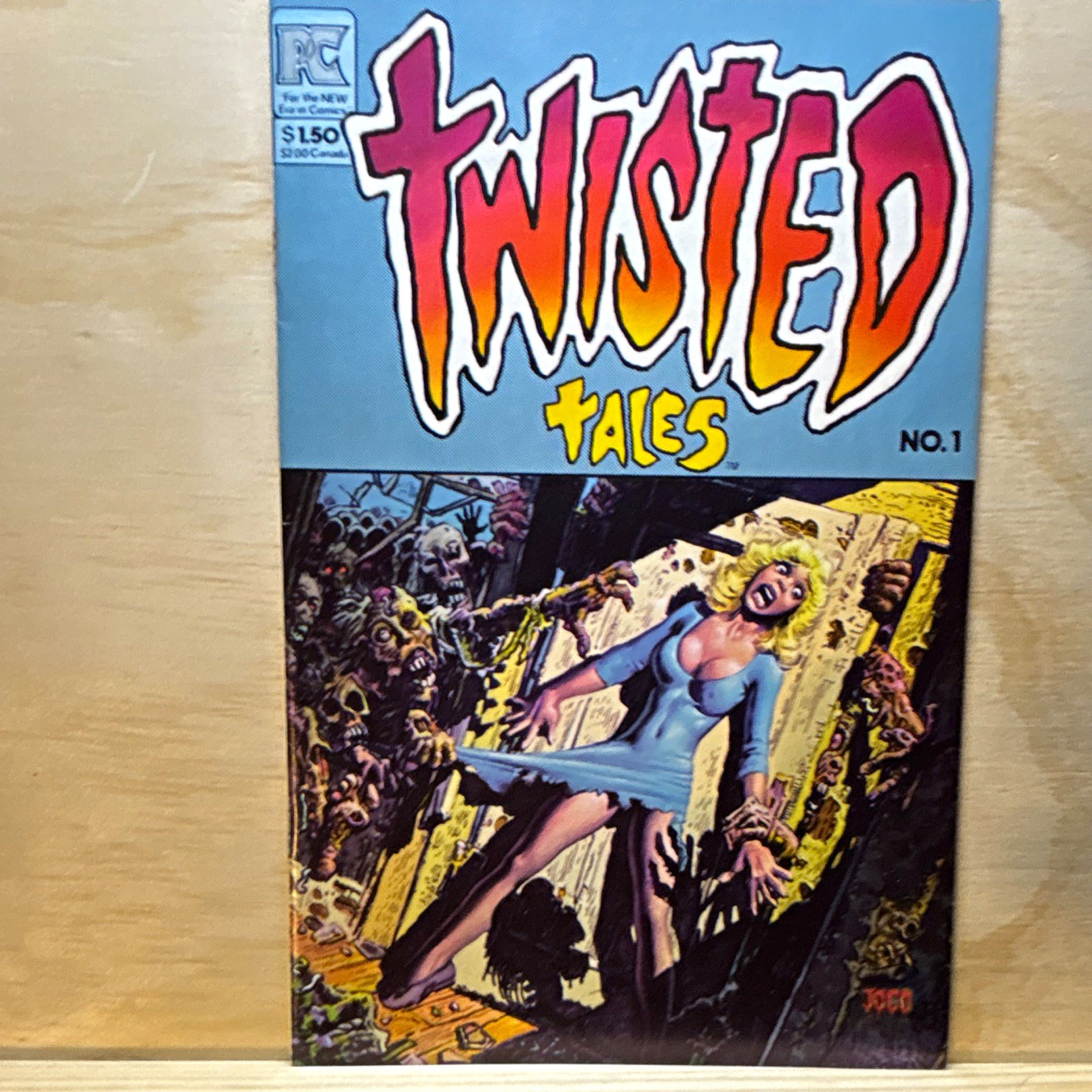 Twisted Tales #1 (Pacific Comics) Single Issue Color - Bruce Jones VF