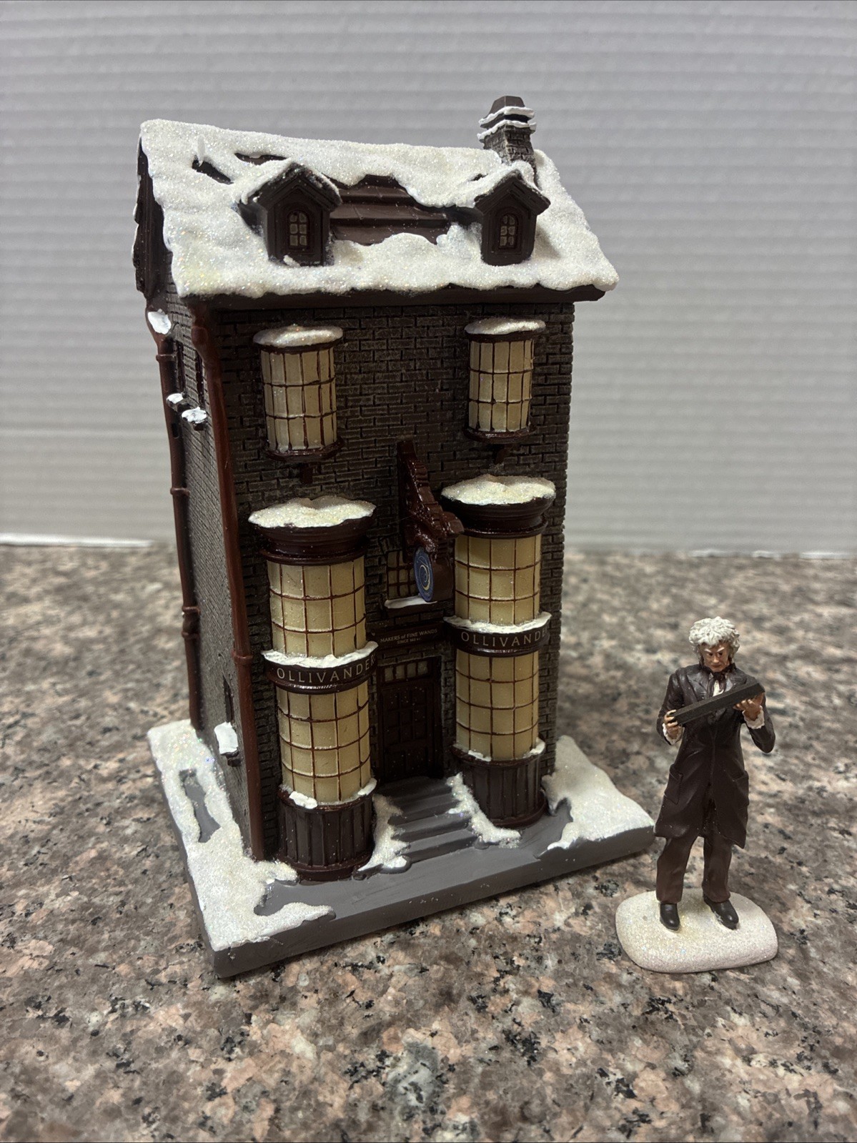 Hawthorne Village Harry Potter Ollivander's Wand Shop With Garrick Figure Hawthorne Village Harry Potter Ollivander's Wand Shop With Garrick Figure