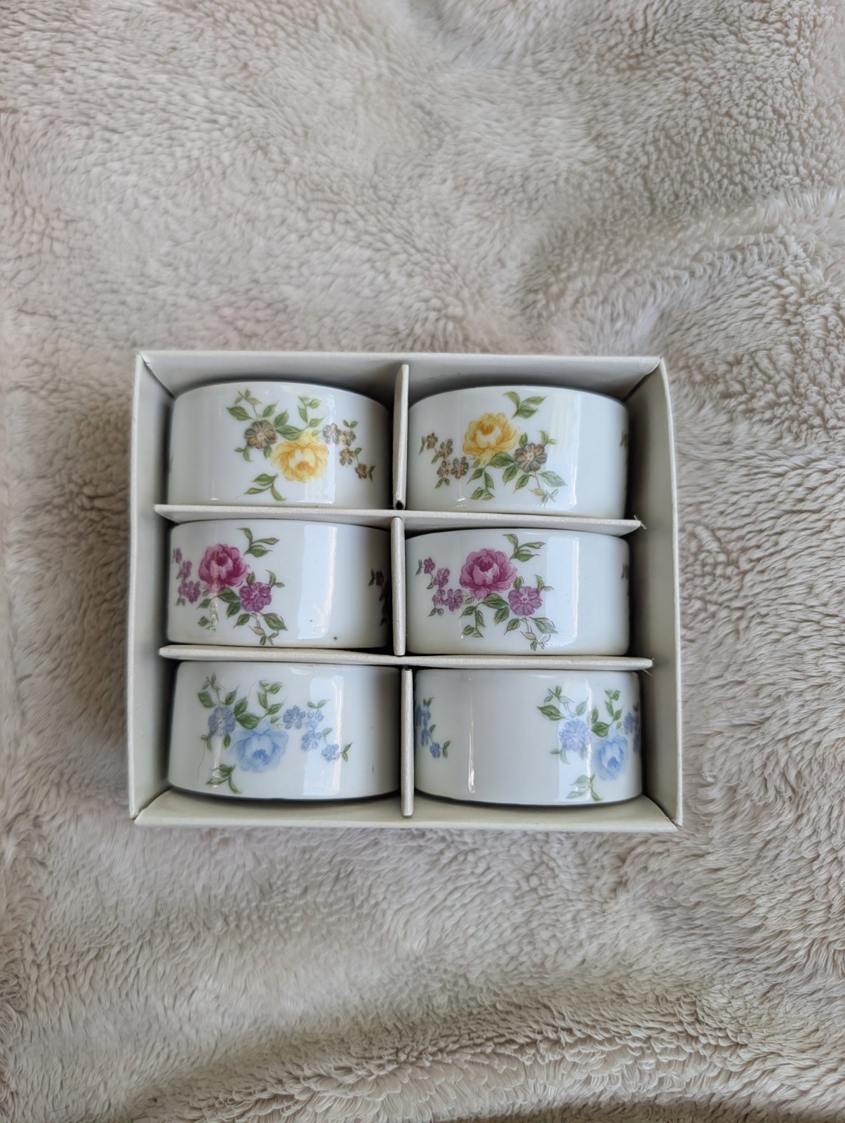 Vintage Shafford Napkin Rings Porcelain Floral Japan Set of 6 in Box