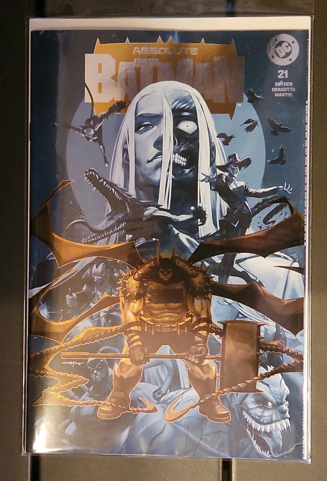 ABSOLUTE BATMAN 21 SANTA FUNG GOLD FOIL VIRGIN VARIANT SECRET DROP NM 2026