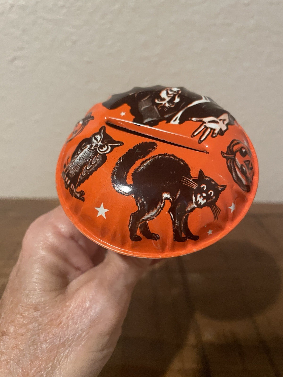 Vintage Halloween Tin Litho Noise Maker 1950’s US Metal Toy Mfg Co
