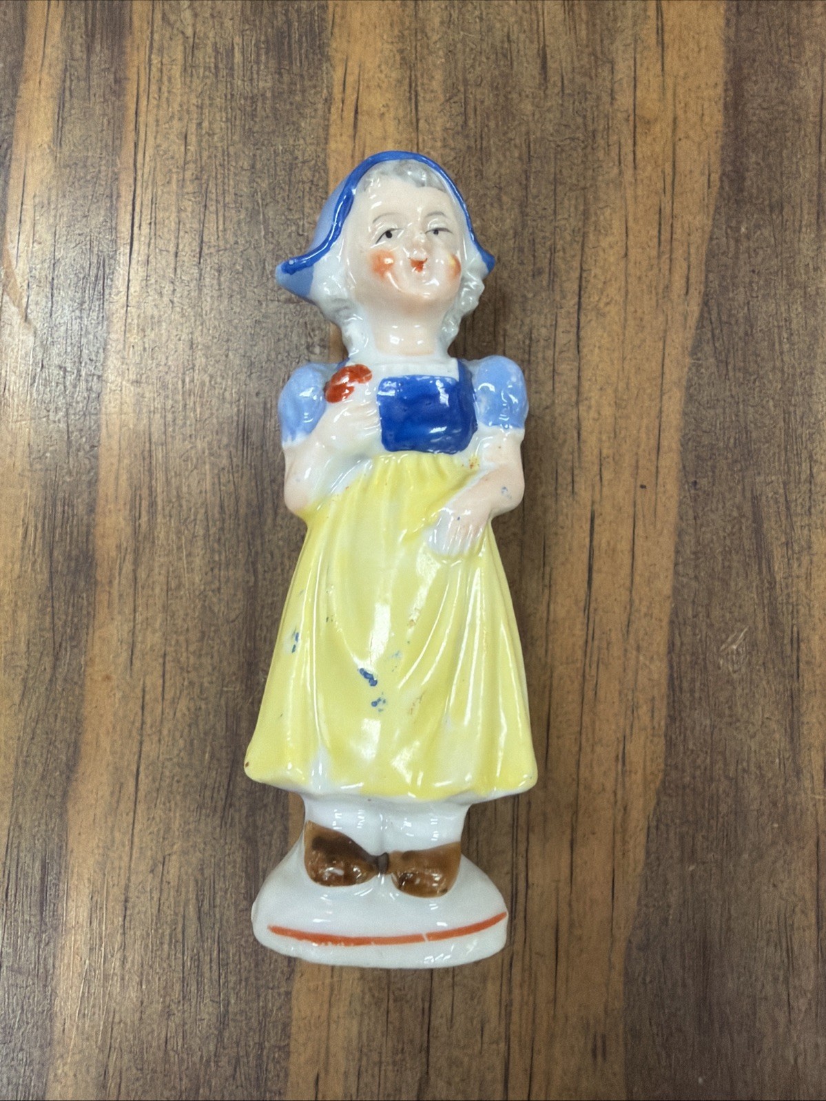 Vintage Dutch girl Figurine Japan