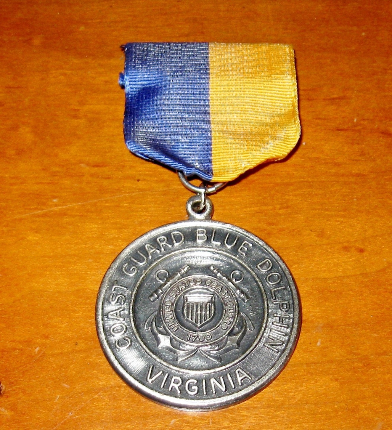 US Coast Guard Blue Dolphin Virginia Medal and Ribbon USA Military Award