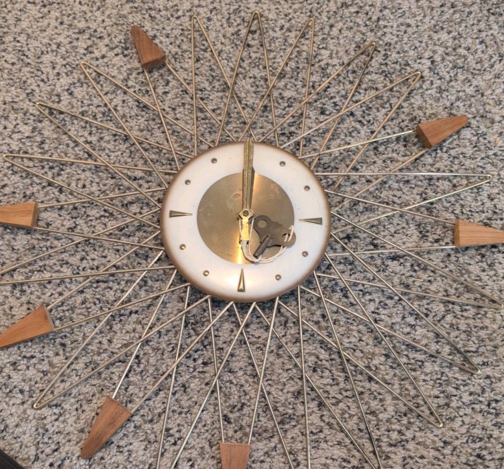 Vintage MCM HTF WELBY STARBURST CLOCK MCM