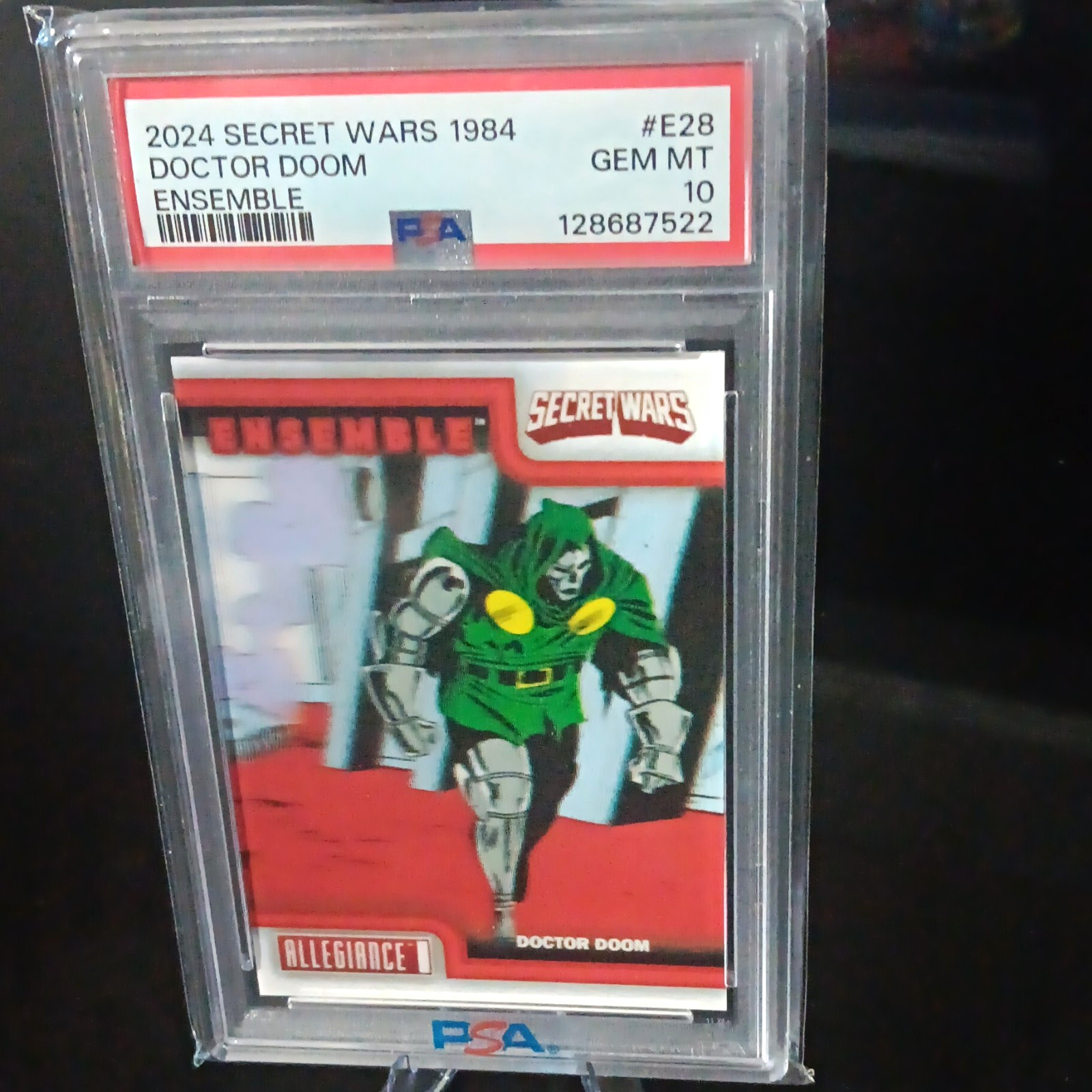 Upper Deck Marvel Secret Wars 1984 2024 Ensemble Doctor Doom E-28 PSA 10