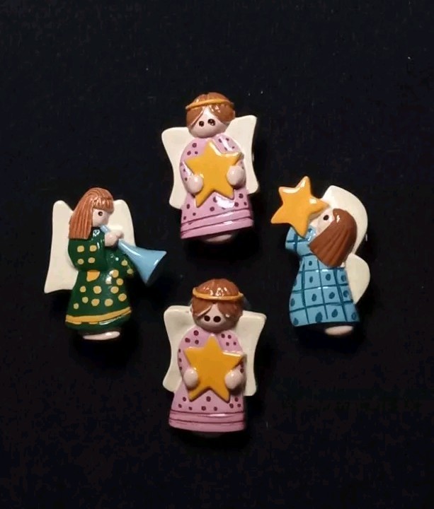 Vintage Christmas Angels Button Covers Sewing Home Craft Supplies 4-Piece Lot
