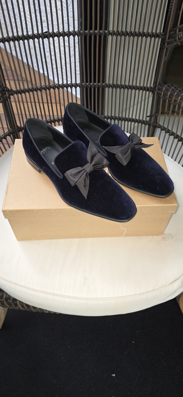 Christian Louboutin Mens 9.5 Velvet Bow Tie Shoes Christian Louboutin Mens 9.5 Velvet Bow Tie Shoes