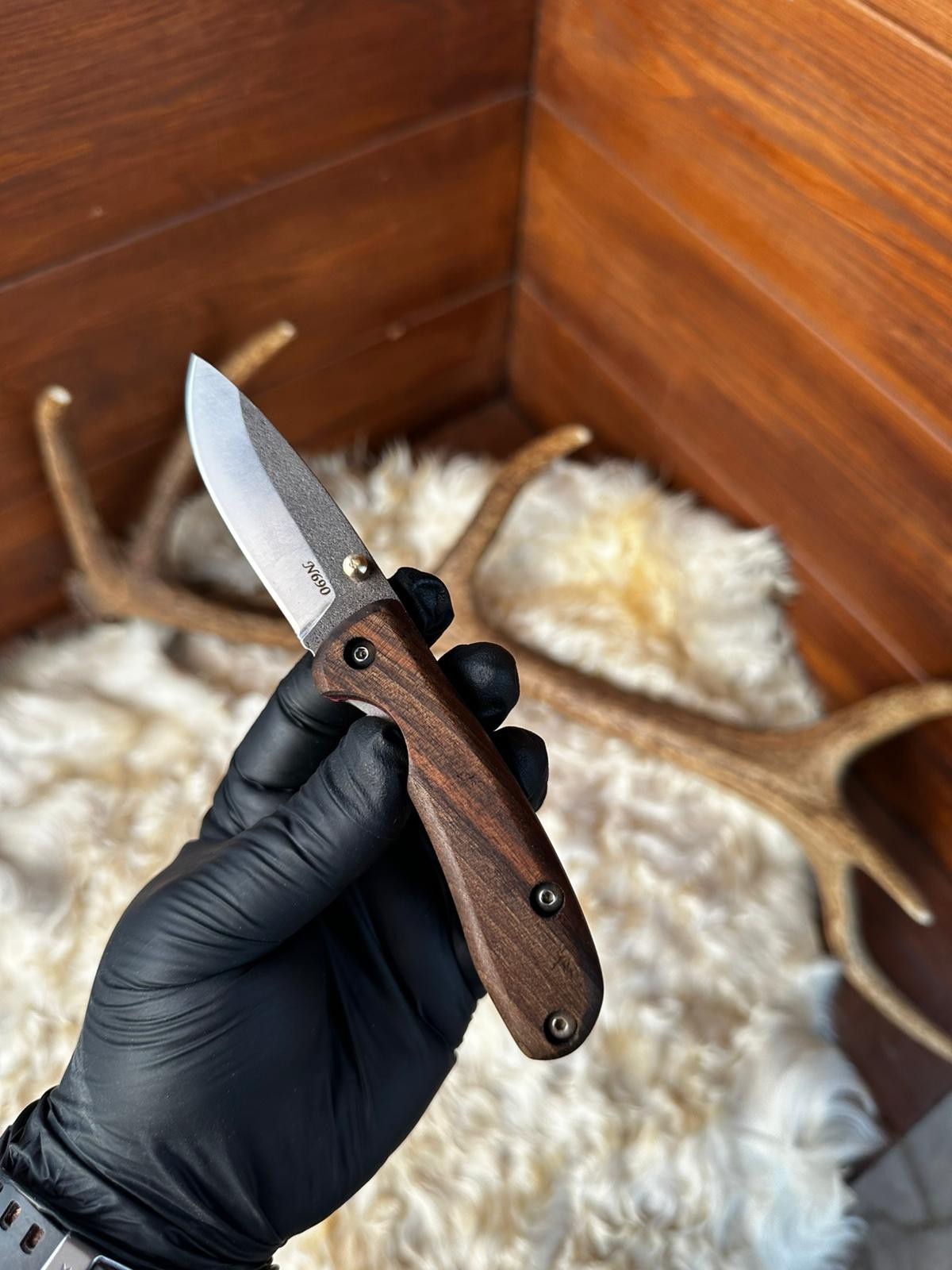 Handmade Walnut Wood Handle Folding Knife, N690 Steel Pocket Knife
