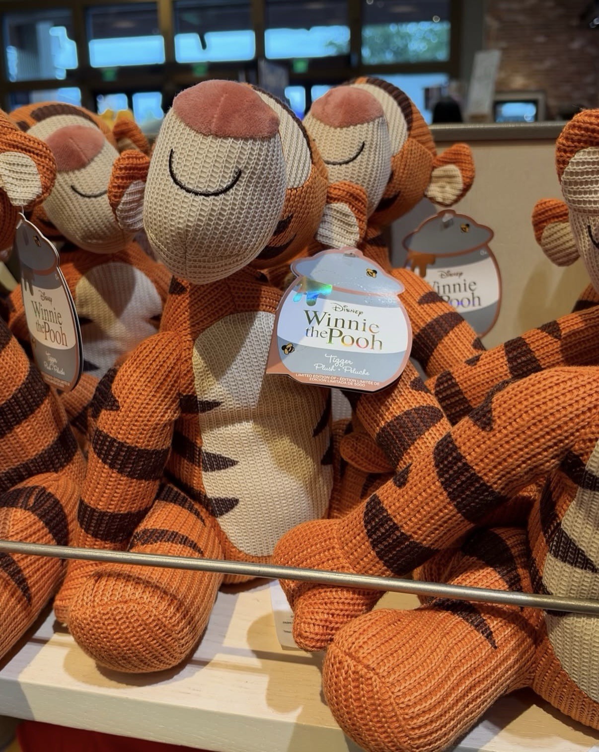 Disney Parks 2026 Winnie the Pooh Anniversary Tigger Knit LE Plush Toy New