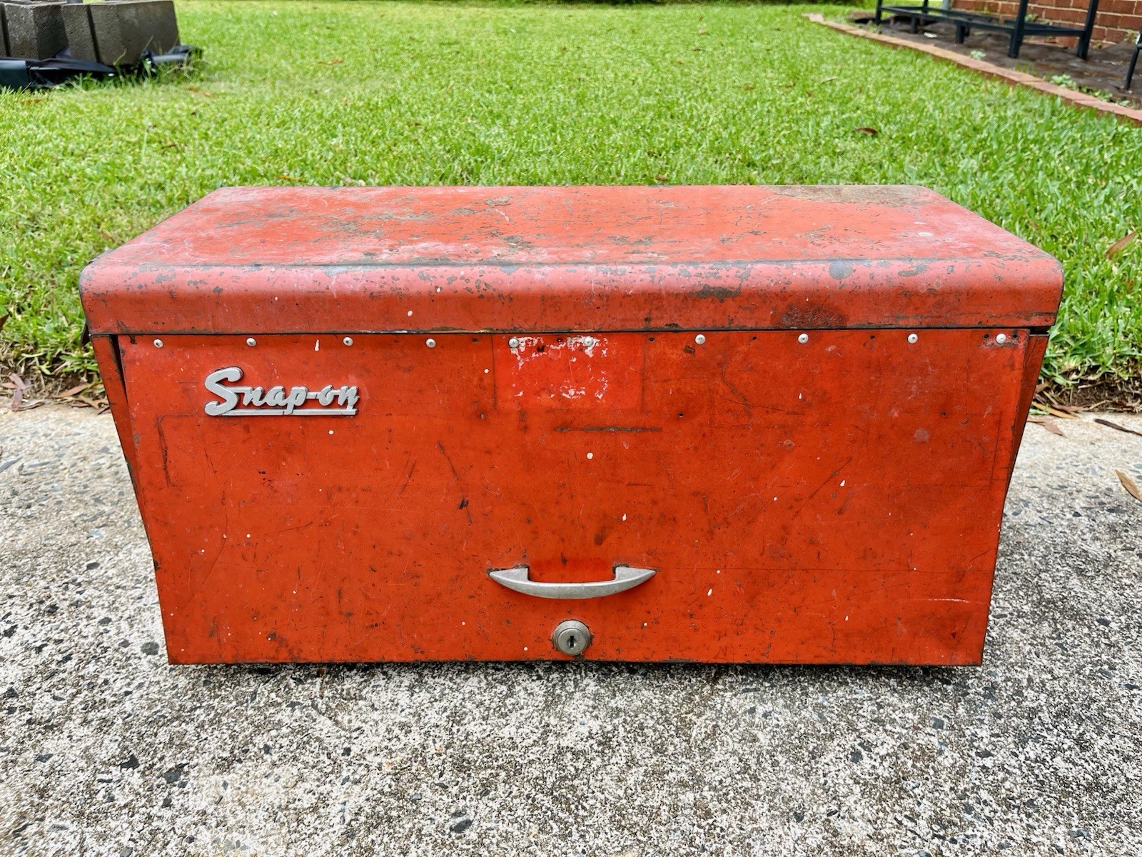 Vintage Snap On Red Large Tool Chest Box 6 Drawers 26” Wide  12” Deep 14.5” Tall