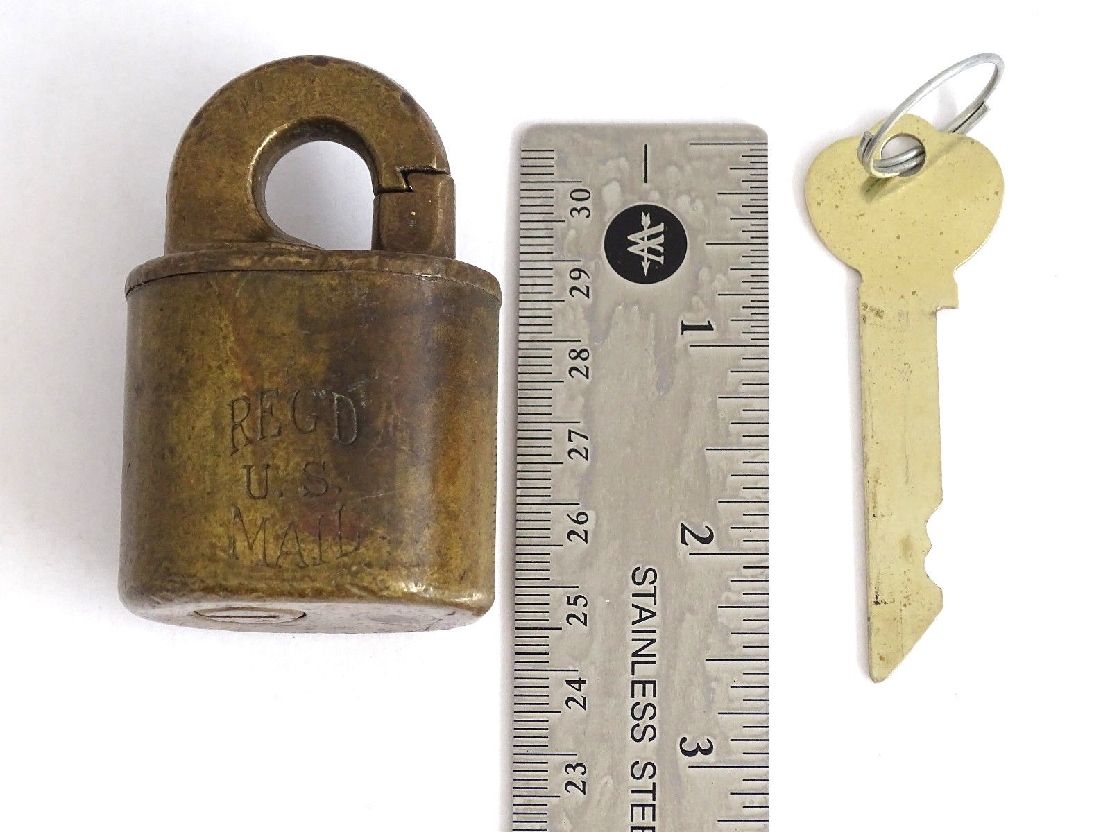 Rare Vintage Reg’d U.S. Mail Lock w/ Key Model S 55740 / Working Counter Window