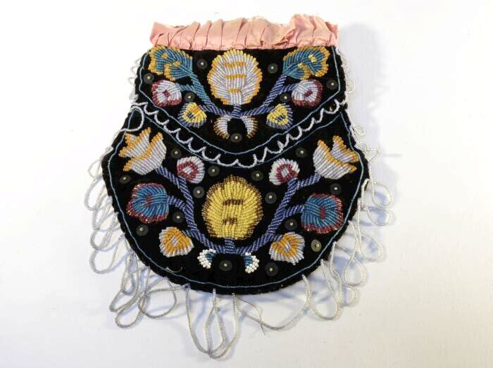 Early Iroquois Beaded Bag