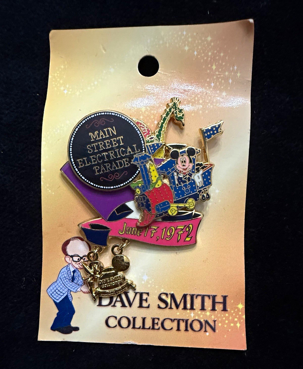 Disney Main Street Electrical Parade Mickey Mouse 1972 Disneyland Dangle Pin