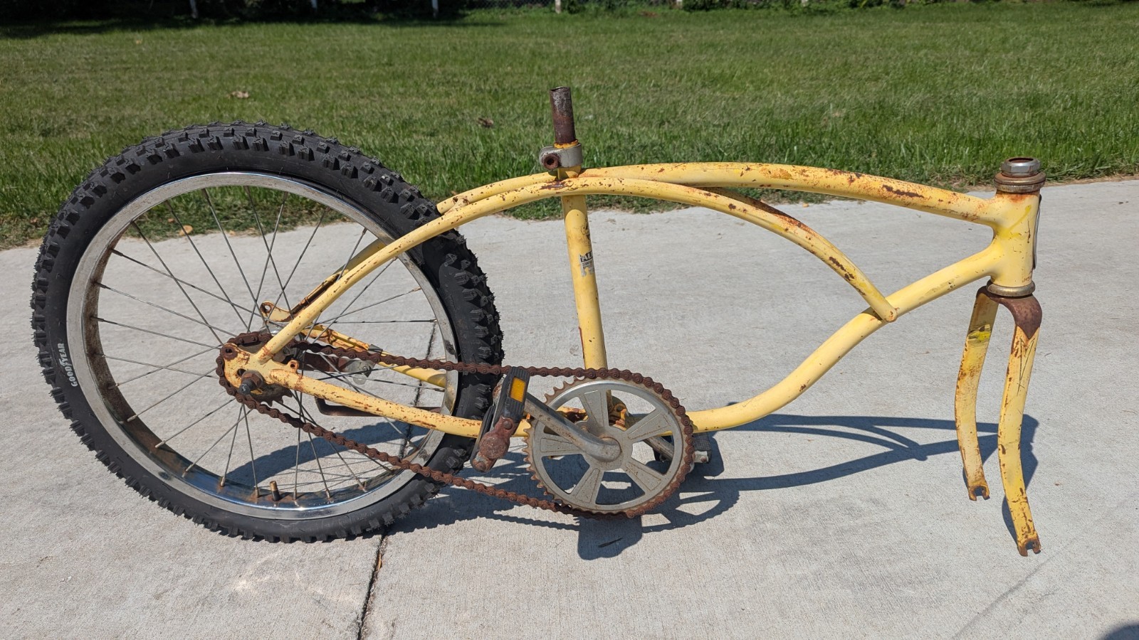 1974 Schwinn Stingray Frame & Forks Original Paint  JK Dated With Marked S2 Rim