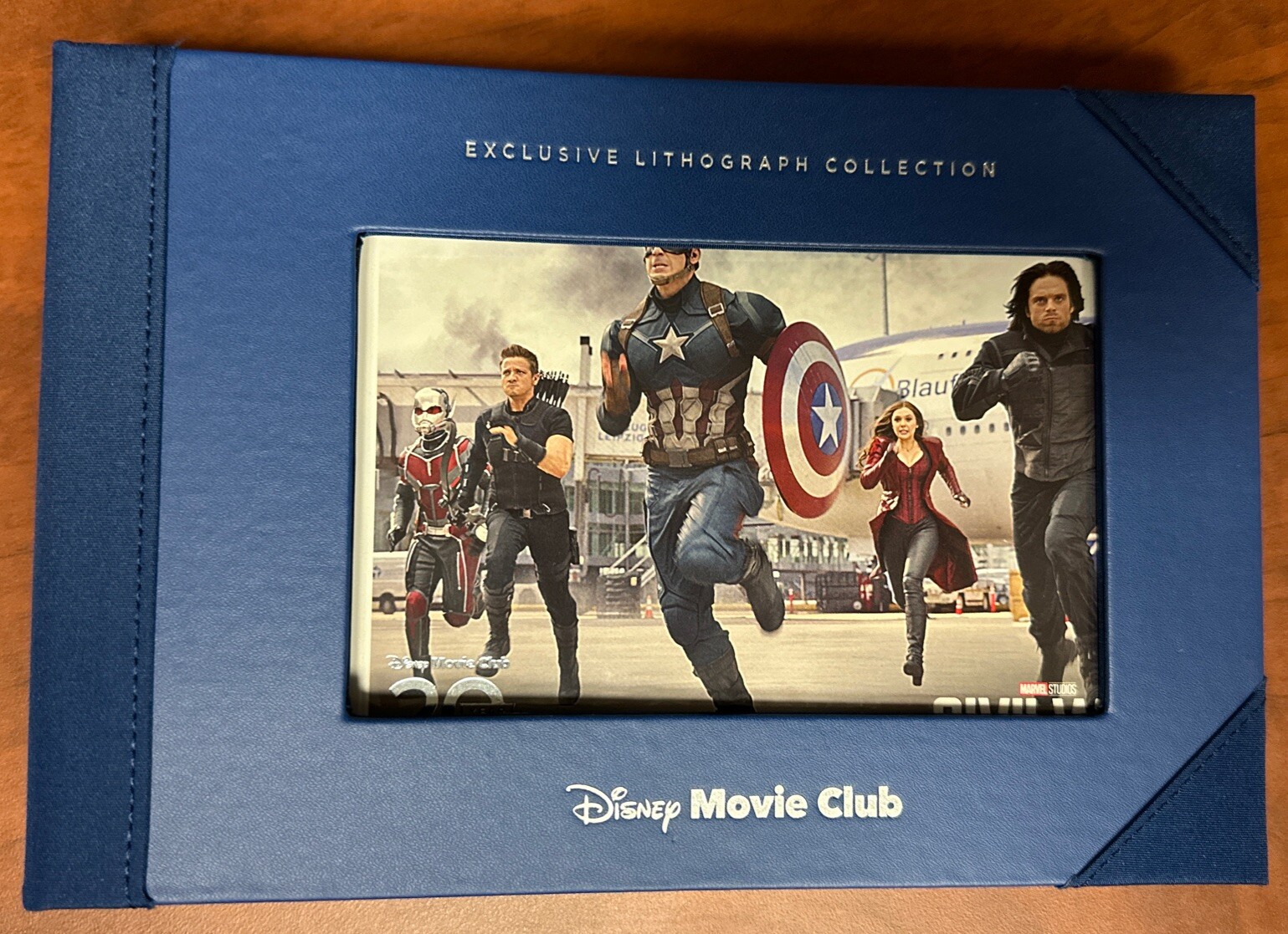 LOT #4: Disney Movie Club (DMC) Lithograph LOT (12) with Binder (Marvel)