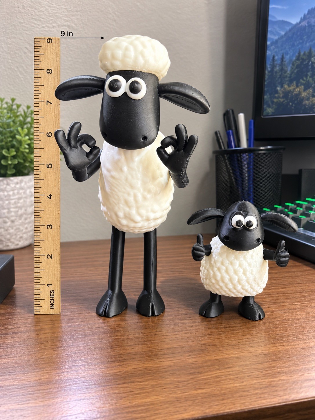 Shaun the Sheep 9” and Timmy 4.5” Figurine Collectible Aardman Wallace Gromit