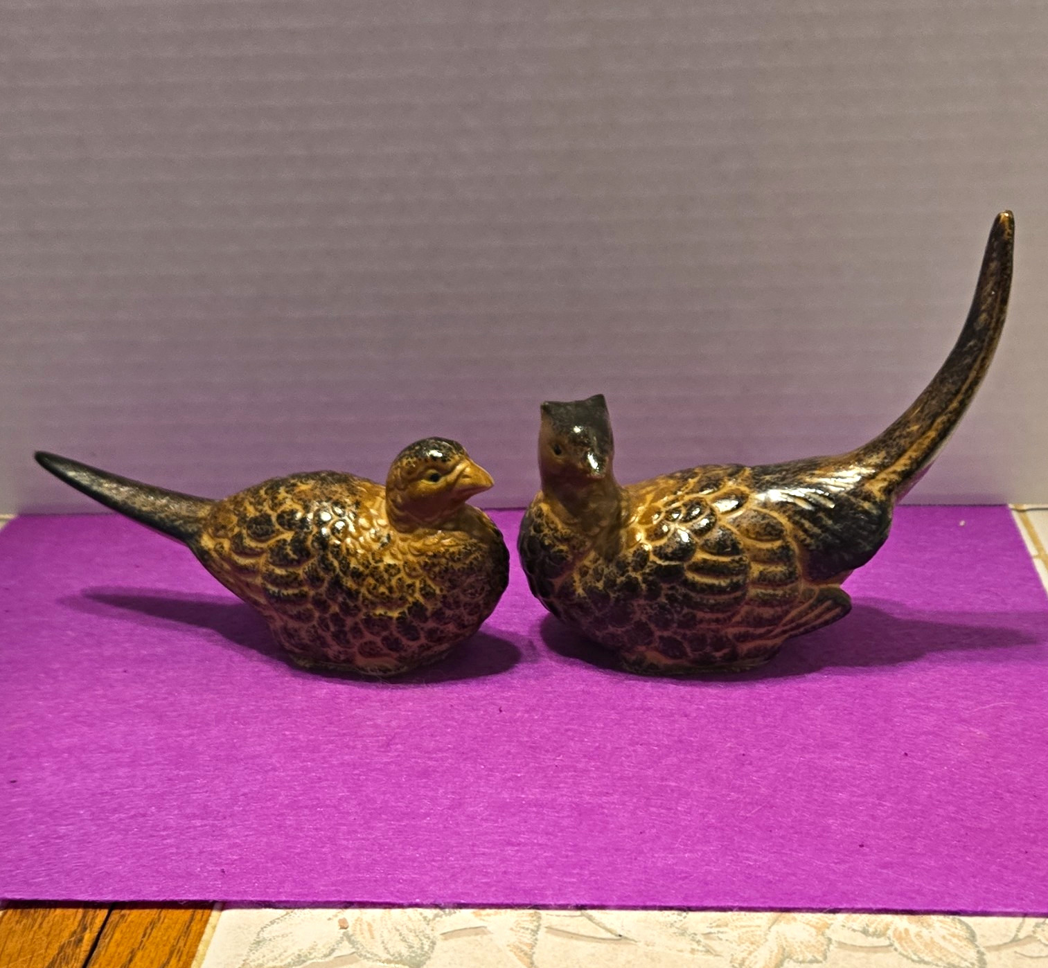 A Pair Of Ceramic Vintage Pheasants A Pair Of Ceramic Vintage Pheasants