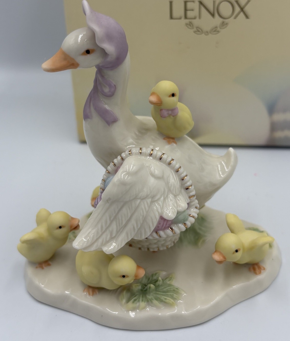 Lenox  “Springtime Stroll\
