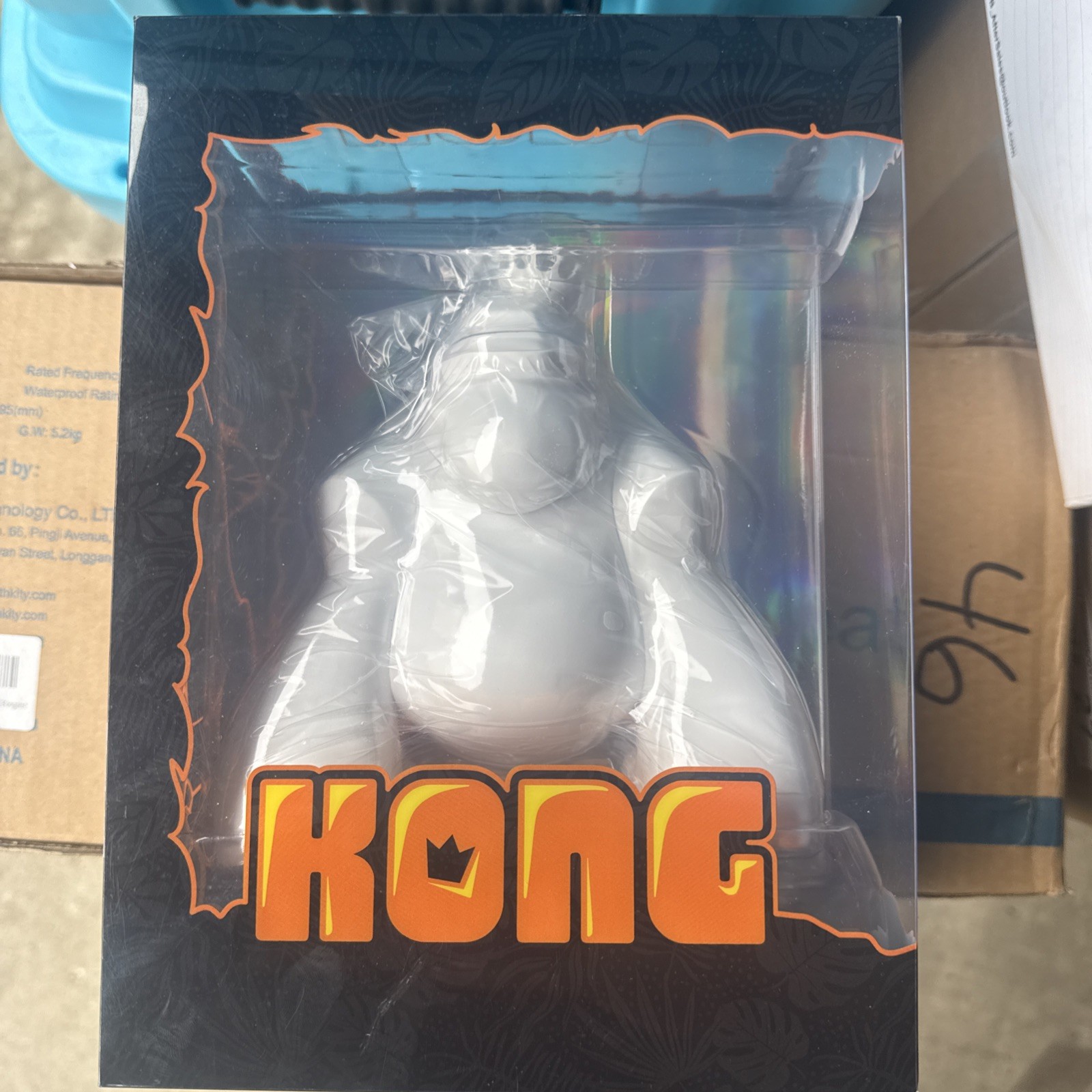 Kong Vinyl First 100 Plastic Empire Autographed by Artists NEW