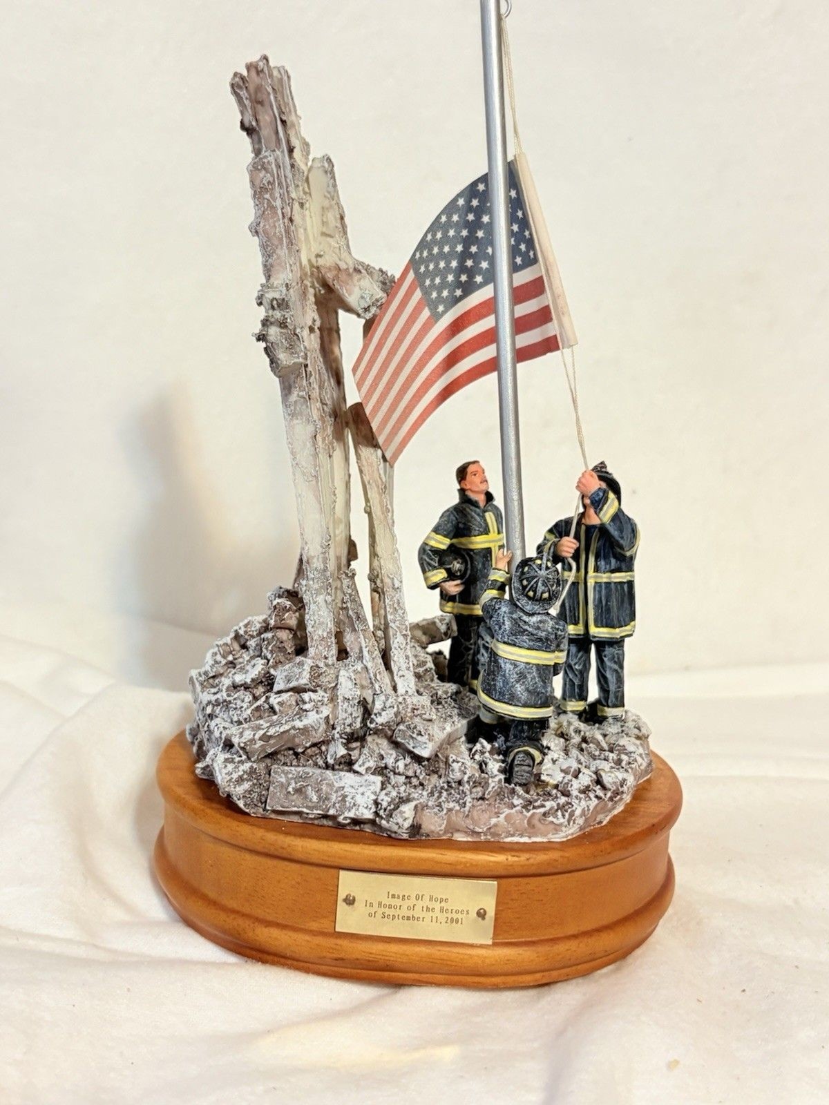Vanmark Red Hats of Courage Image of Hope 9/11 Music Box Star Spangled Banner