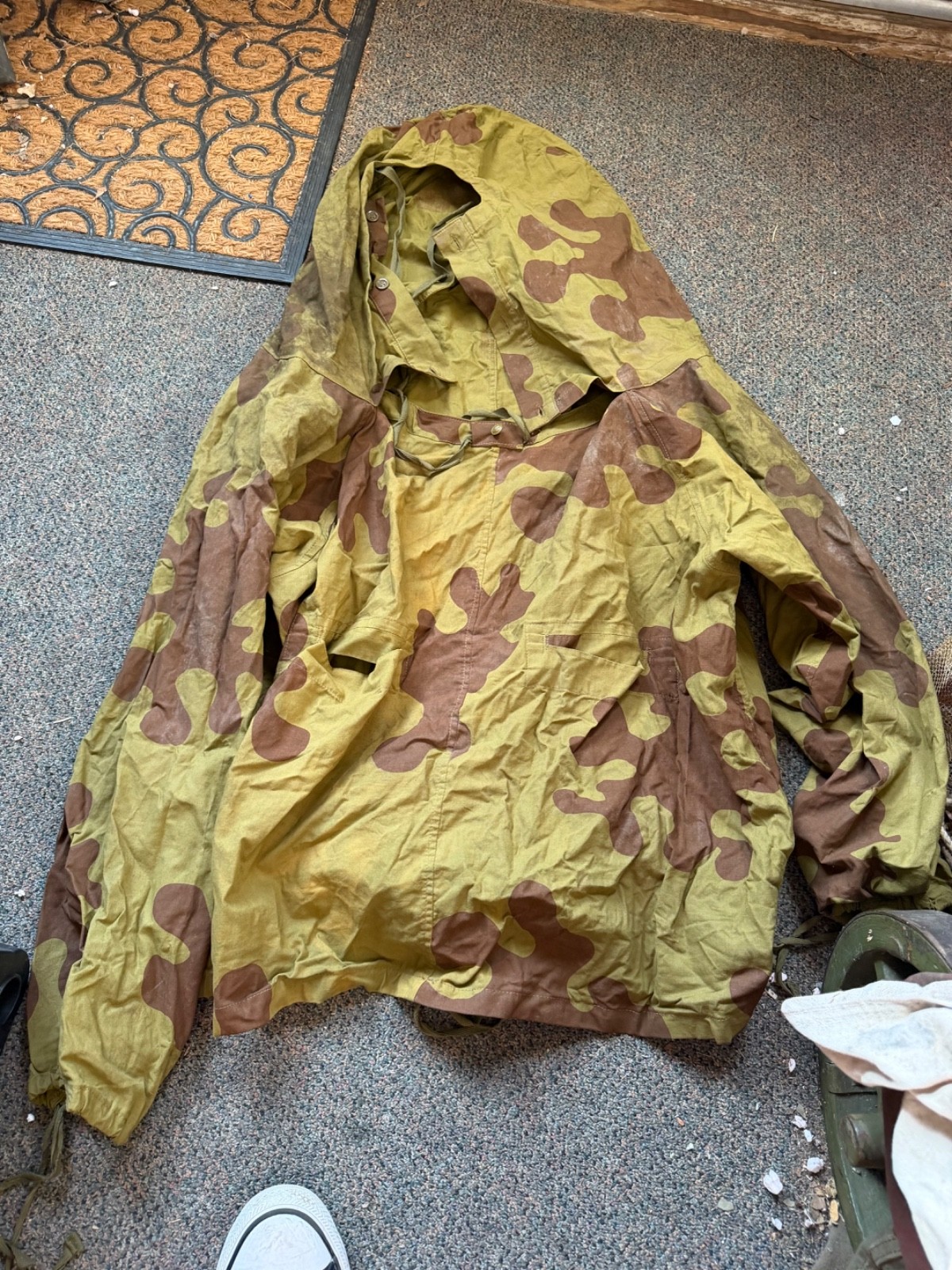 WWII SOVIET RUSSIAN AMEBA SPRING CAMO COMBAT FIELD OVER SMOCK