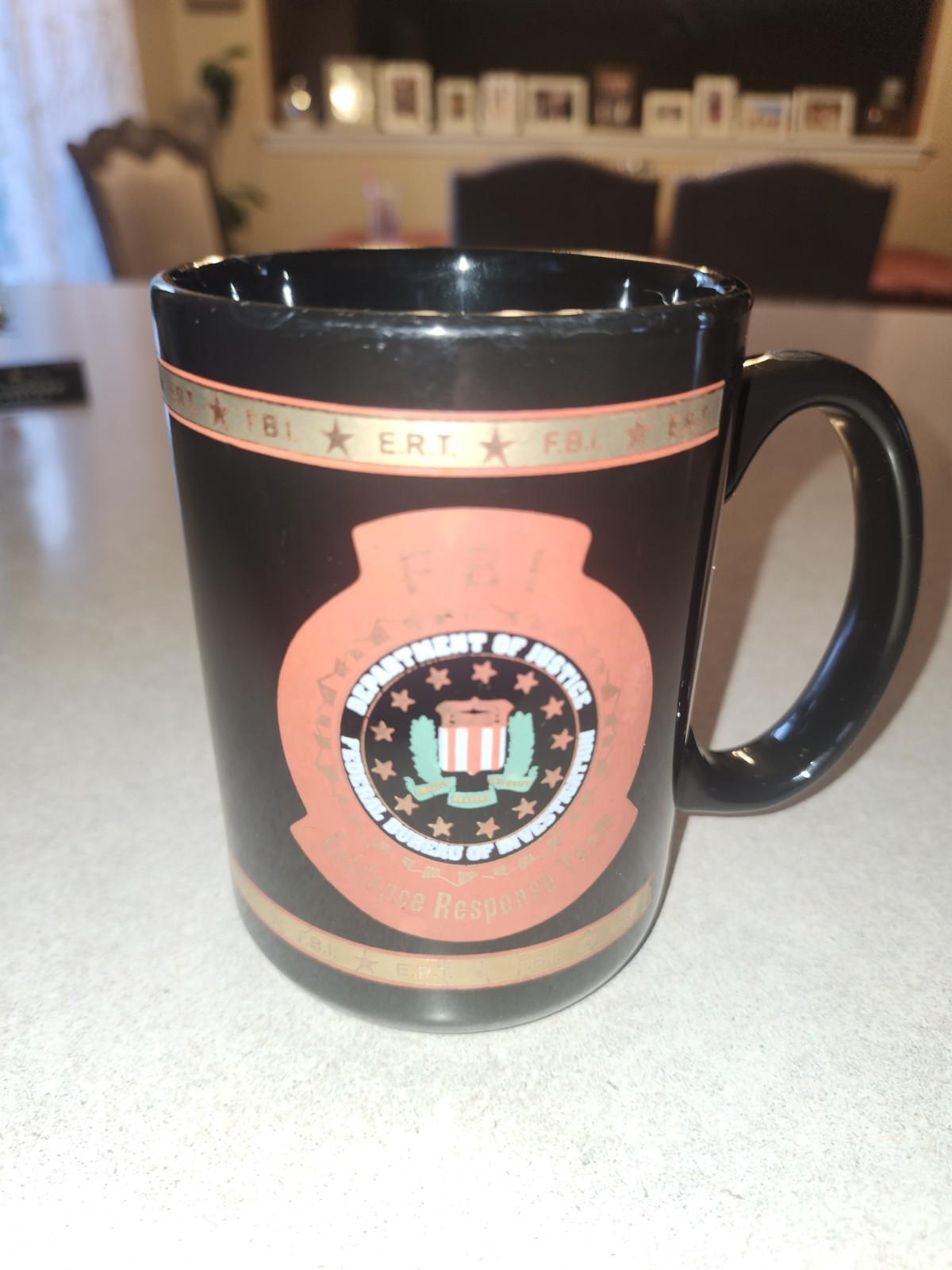 Rare Vintage FBI ERT Evidence Response Team Mug - Kapan Kent 22K Gold Crime...
