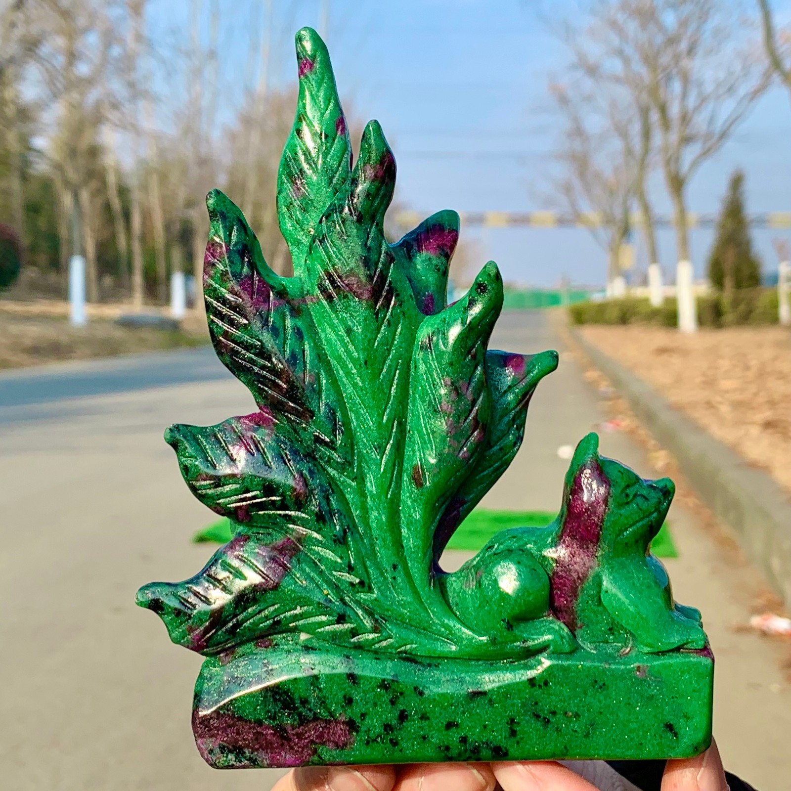 453G Natural green Ruby zoisite (anylite) crystal Chakra Healing Energy