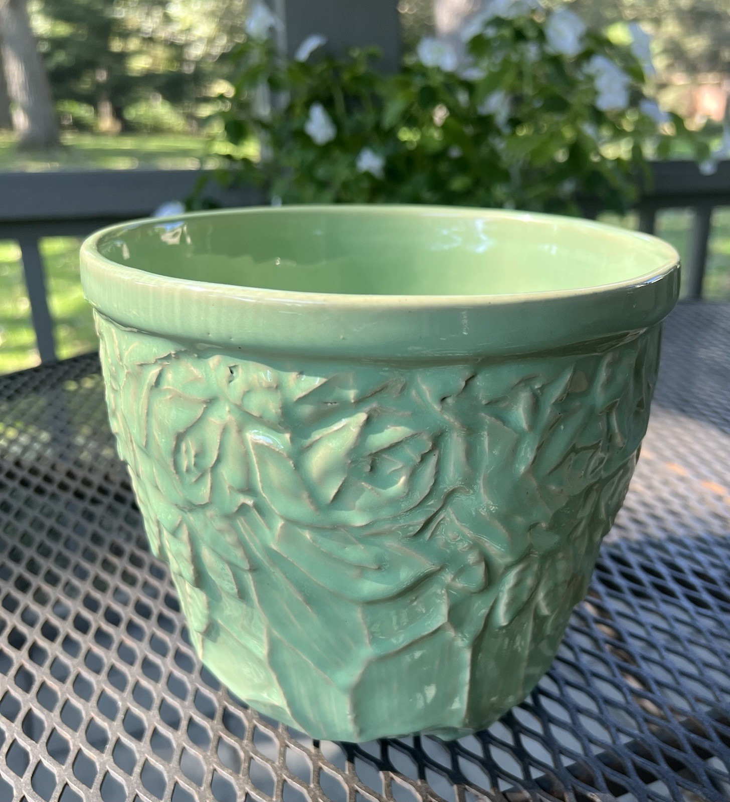 McCoy Vtg Rose & Leaves Jardinière /Planter Seafoam Green 7.5” Mid Century NICE