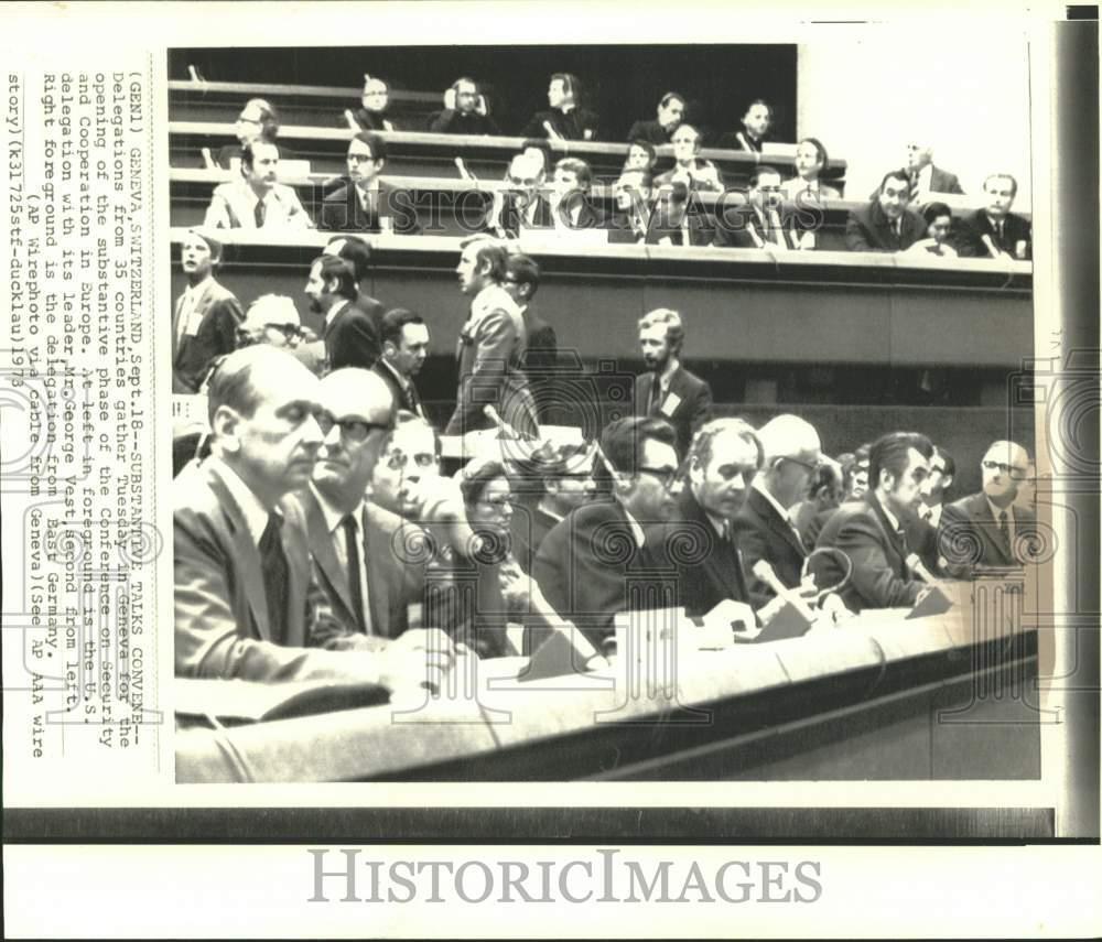1973 Press Photo Delegations meet in Geneva for Security and Cooperation meeting