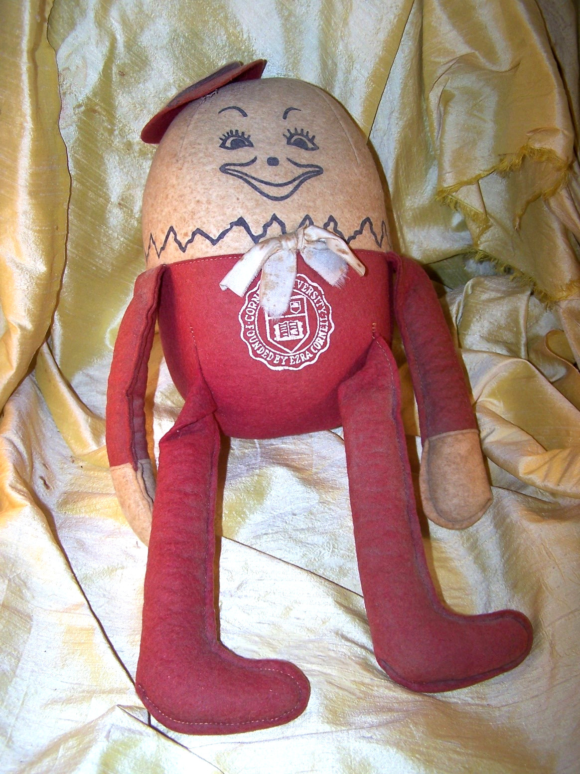 VINTAGE Cornell University huge Humpty Dumpty mascot plush doll / pet - OLD