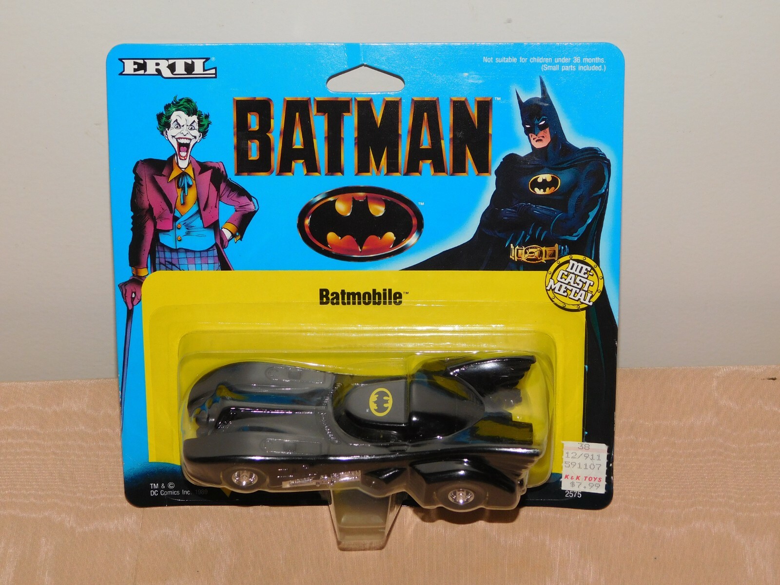 VINTAGE TOY 1989 ERTL  BATMAN BATMOBILE   NEW OLD STOCK